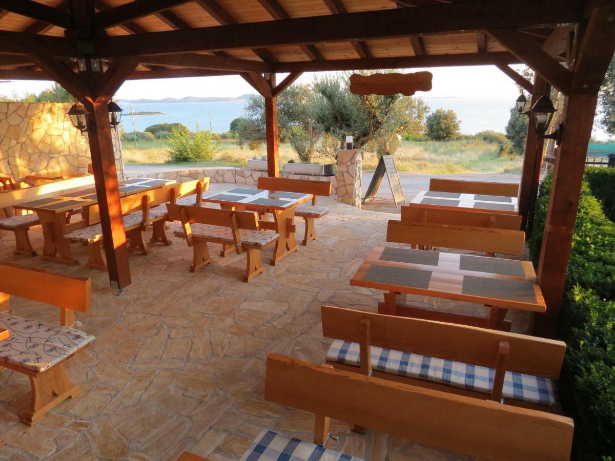Campsite Kaya Pakoštane 外观 照片